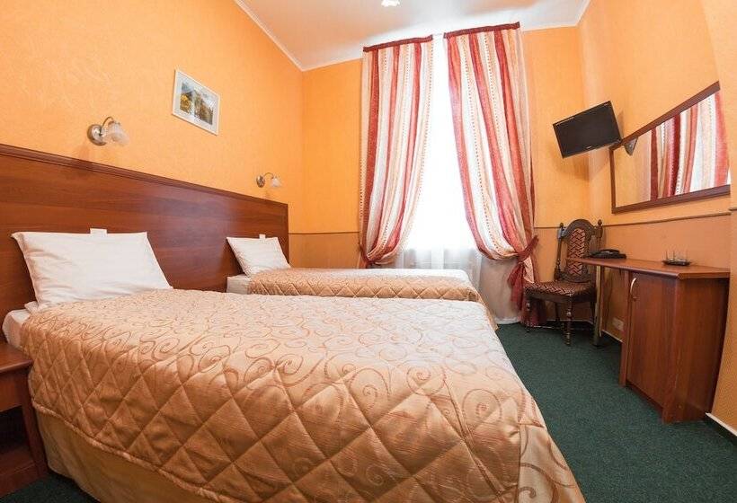 غرفة قياسية, Empire Park