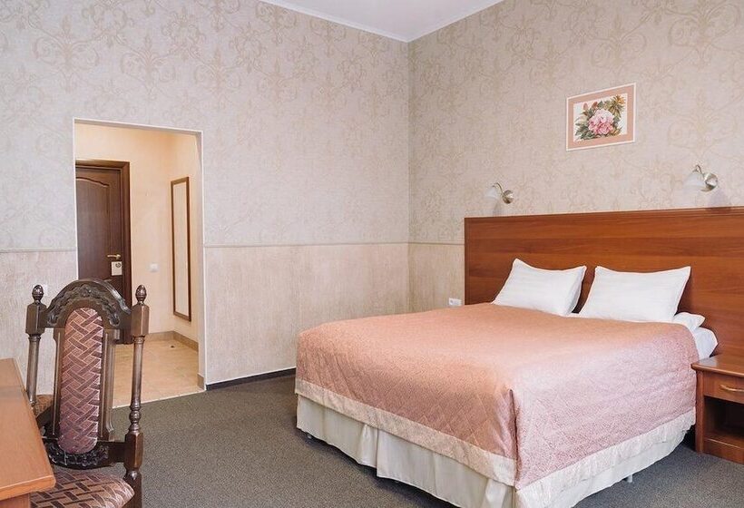 غرفة سوبيريور, Empire Park