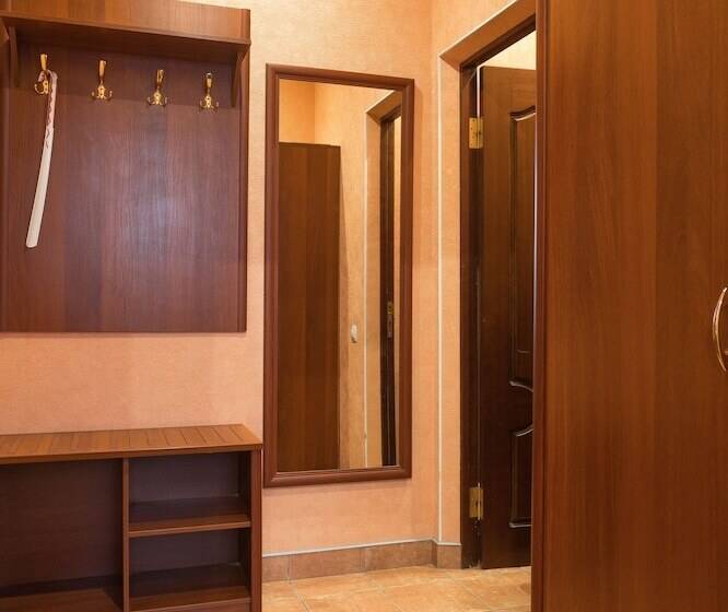 غرفة سوبيريور, Empire Park