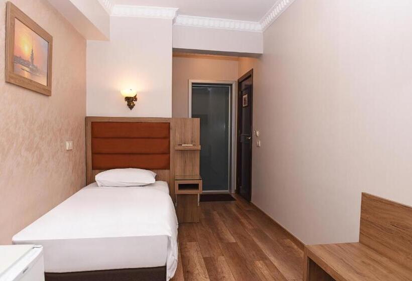 اتاق استاندارد یک نفره, Grand Umit