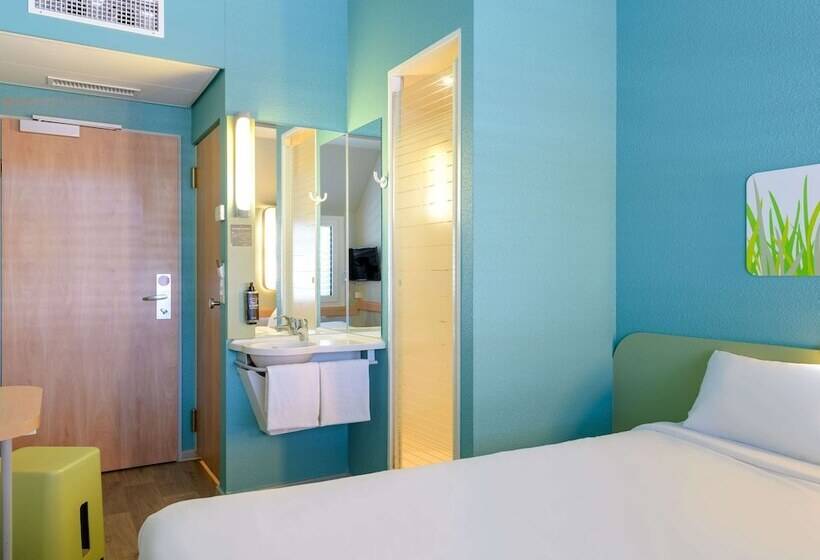 标准间带双人床, Ibis Budget Hotel Luzern City