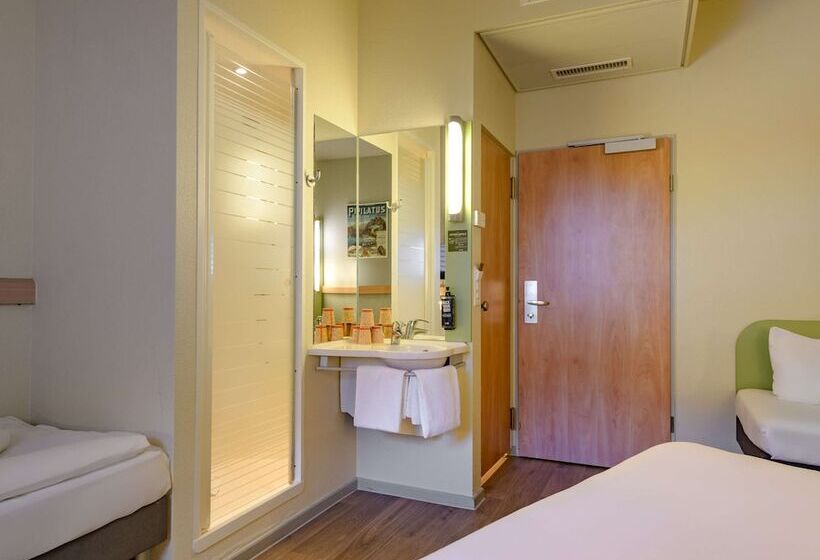 Семейный Номер, Ibis Budget Hotel Luzern City