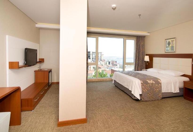 سوئیت با چشمانداز, Innpera