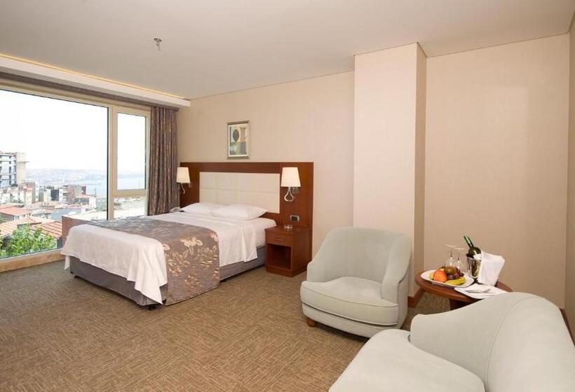 سوئیت با چشمانداز, Innpera