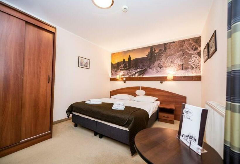 スタンダードルーム, Nowa Ski Spa