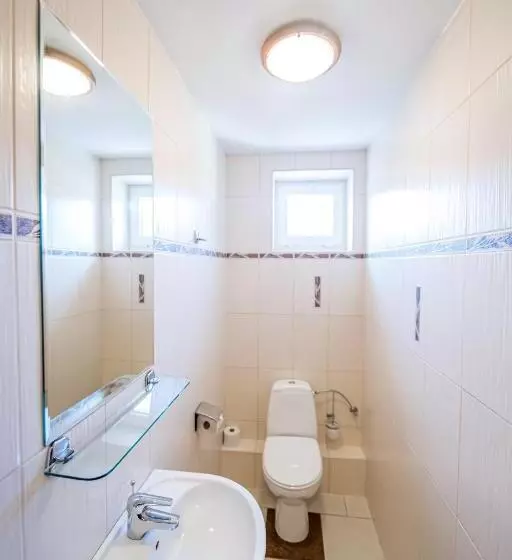 استودیوی استاندارد, Nowa   Ski Spa