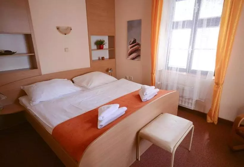 Apartament 1 Dormitori, Paradies