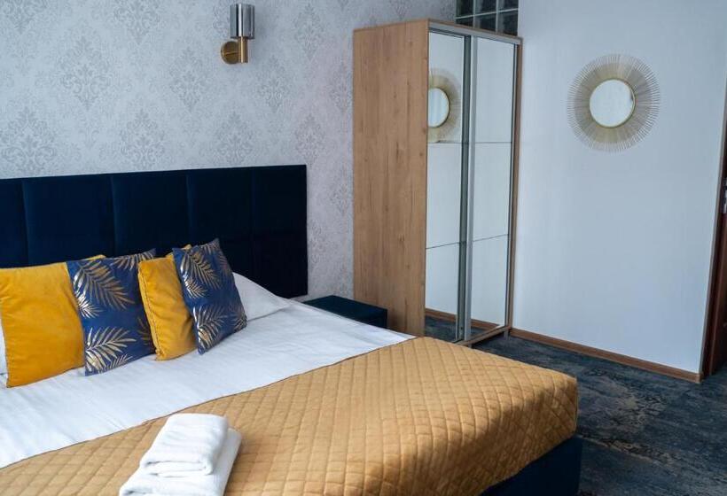 اتاق راحتی, Pensjonat Wrzos