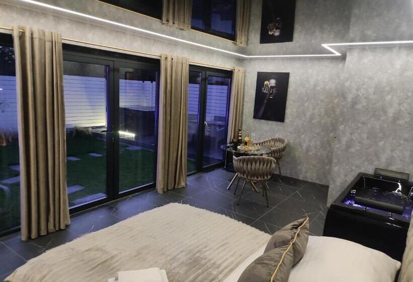 آپارتمان 1 خوابه با چشم‌انداز باغ, Pensjonat Wrzos