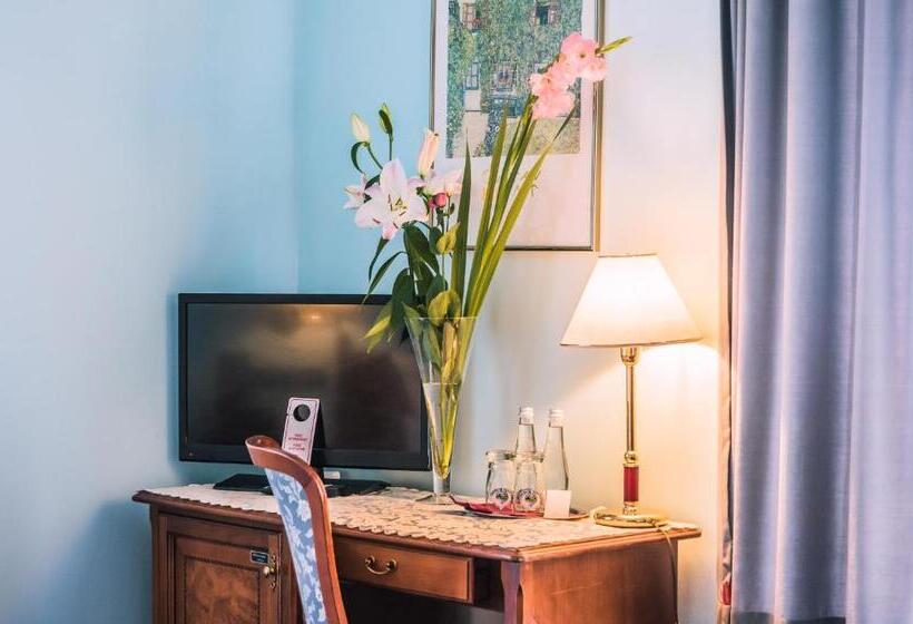 디럭스 룸, Rezydencja