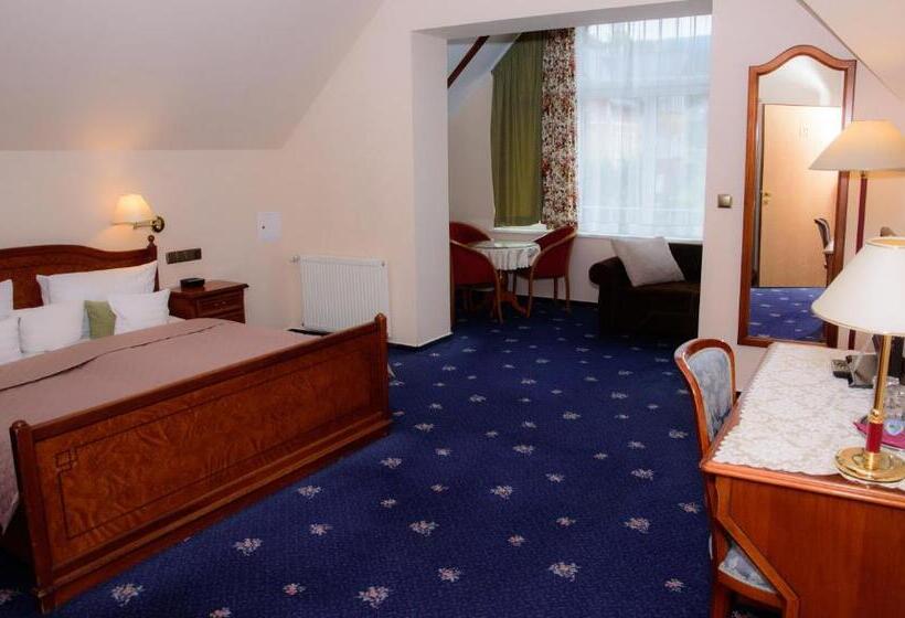 디럭스 룸, Rezydencja