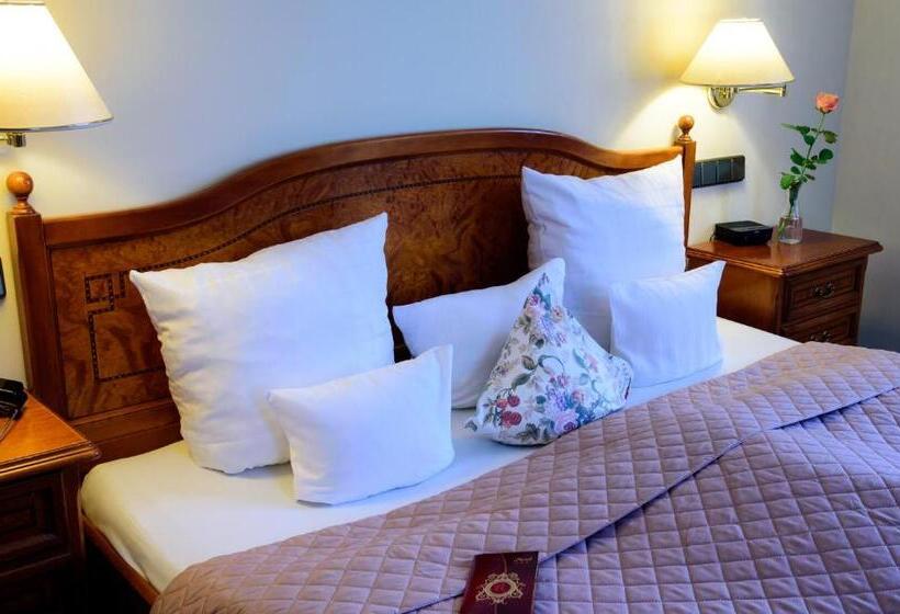 패밀리 룸, Rezydencja