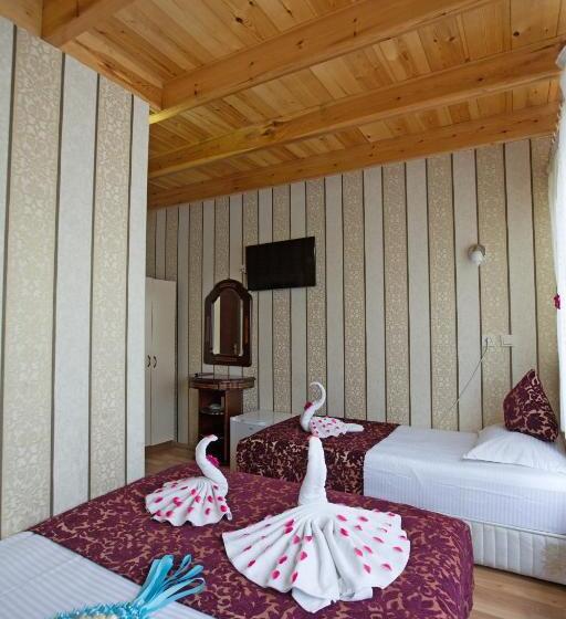 スタンダードルーム, Sirkeci Emek