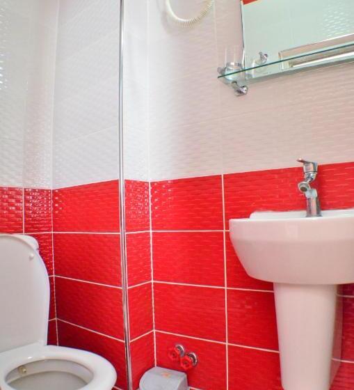 スタンダードトリプルルーム, Sirkeci Emek