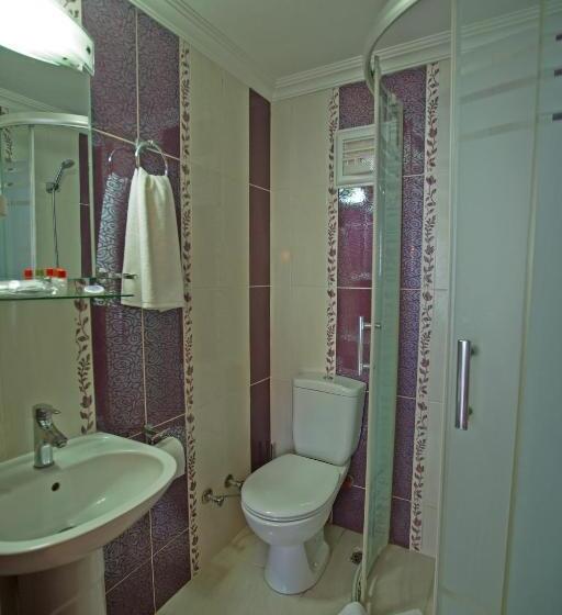 オーシャンビューのデラックストリプルルーム, Sirkeci Emek