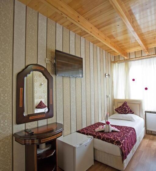 スタンダードルーム, Sirkeci Emek