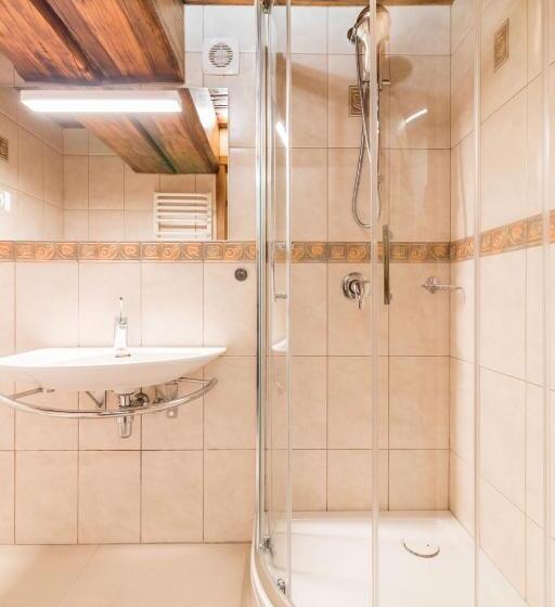 اتاق استاندارد یک نفره, Spichrz