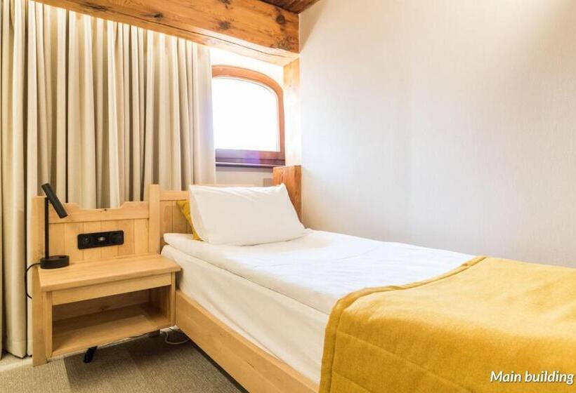 اتاق استاندارد یک نفره, Spichrz