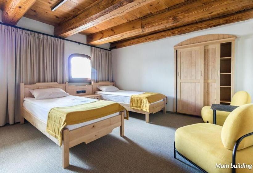 استودیوی استاندارد, Spichrz