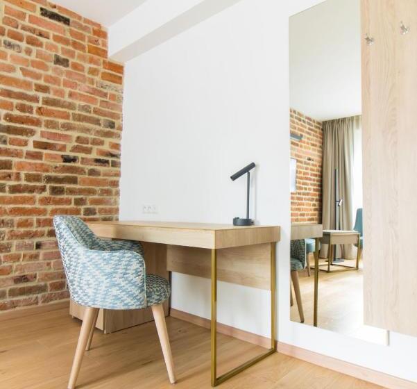 اتاق سوپریور, Spichrz