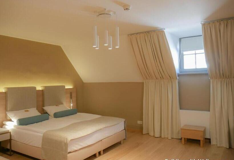 اتاق اکونومی, Spichrz