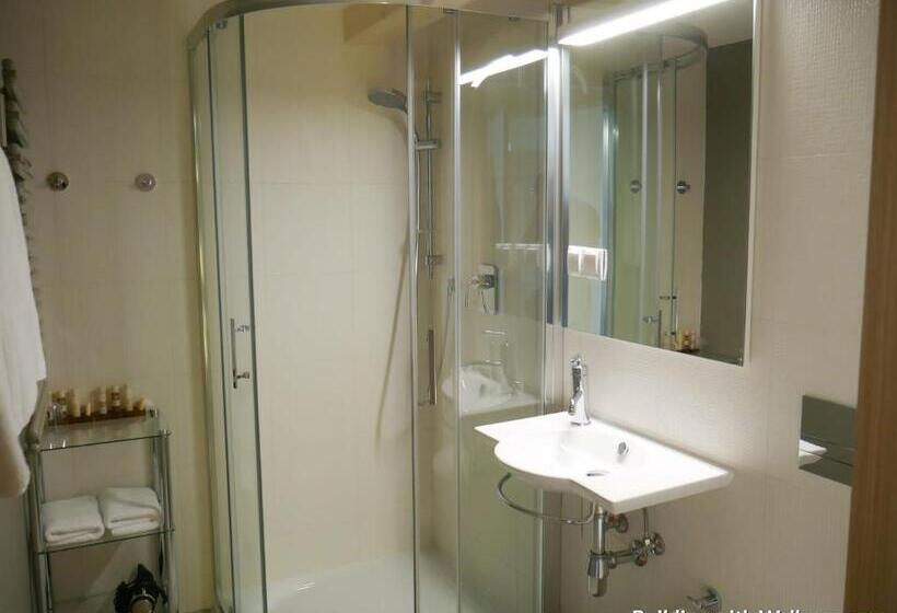 استودیوی سوپریور, Spichrz