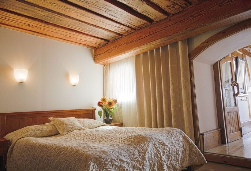 اتاق لوکس, Spichrz