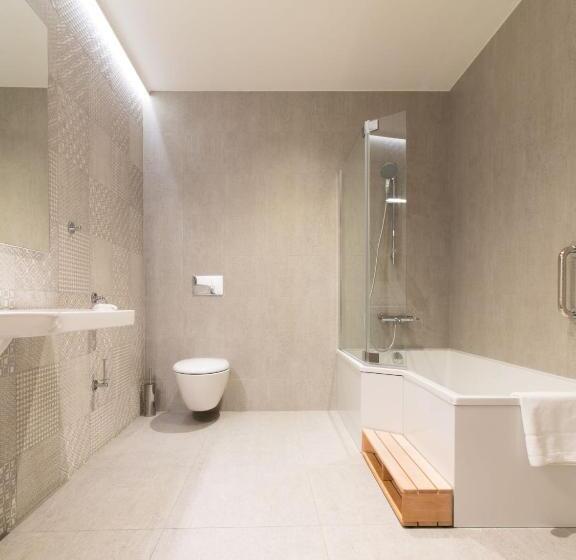 اتاق لوکس, Spichrz