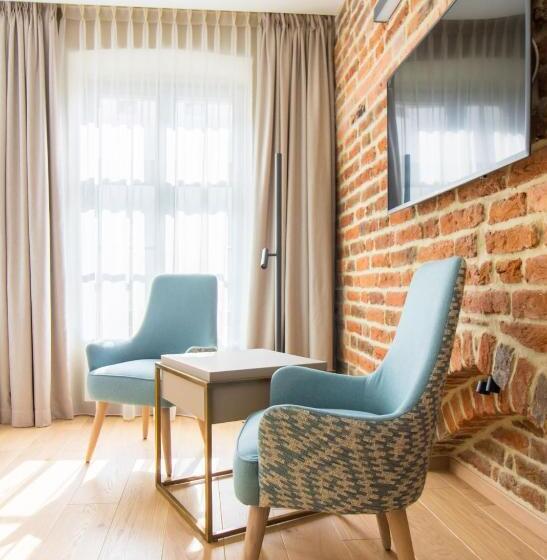 اتاق لوکس, Spichrz