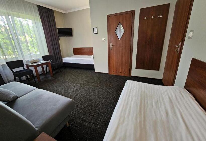 Номер Стандарт, Willa Pirs