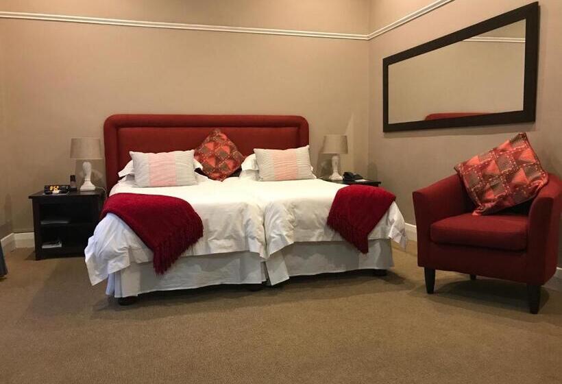 １階のスーペリアルーム, Olaf S Guest House Solar Installed