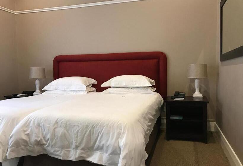 １階のスーペリアルーム, Olaf S Guest House Solar Installed