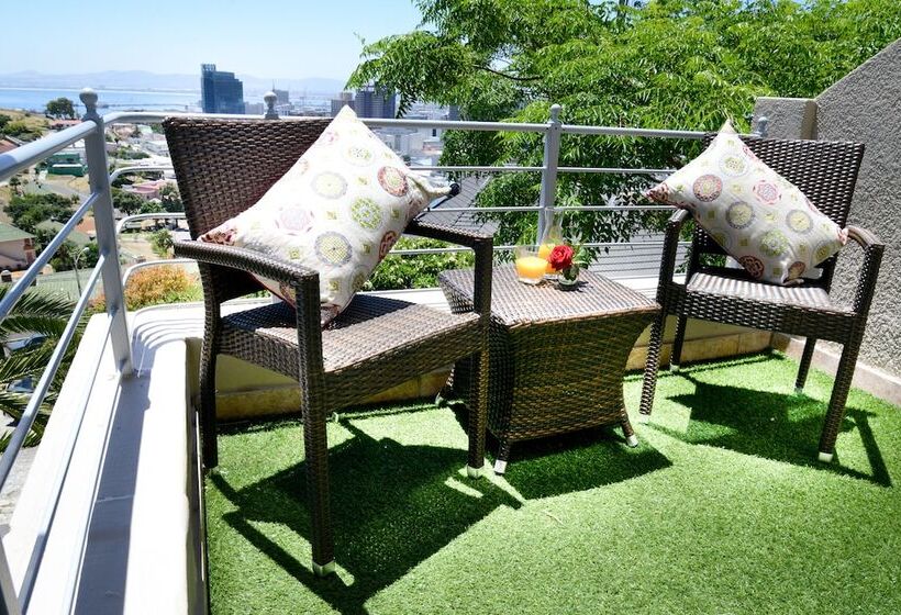 غرفة بريميوم, Signal Hill Lodge