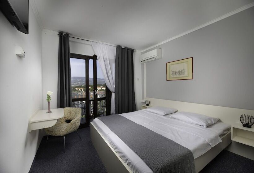 غرفة قياسية, Meliores Rooms & Restaurant