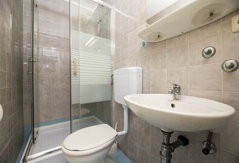 غرفة قياسية, Meliores Rooms & Restaurant