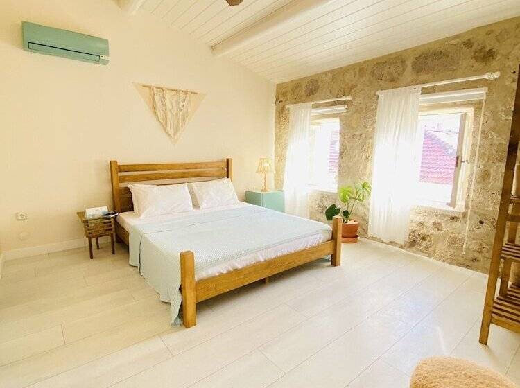 اتاق لوکس, Alaca Butik Otel