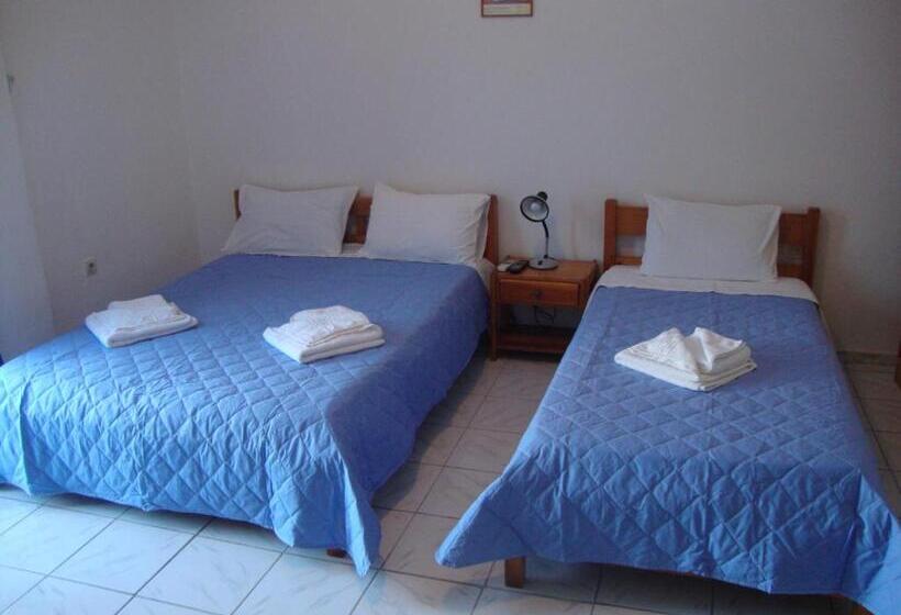 اتاق استاندارد سه نفره, Esperides