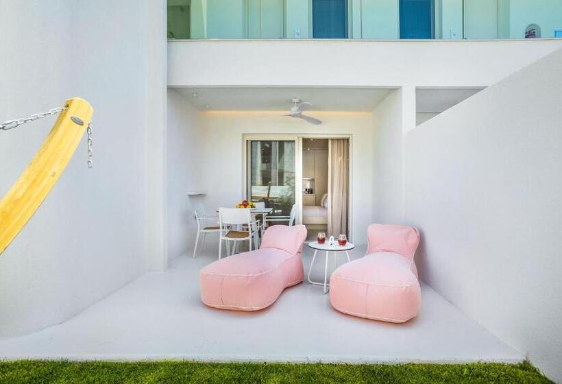 اتاق استاندارد برای معلولان, Cocoons Luxury Suites & Villas