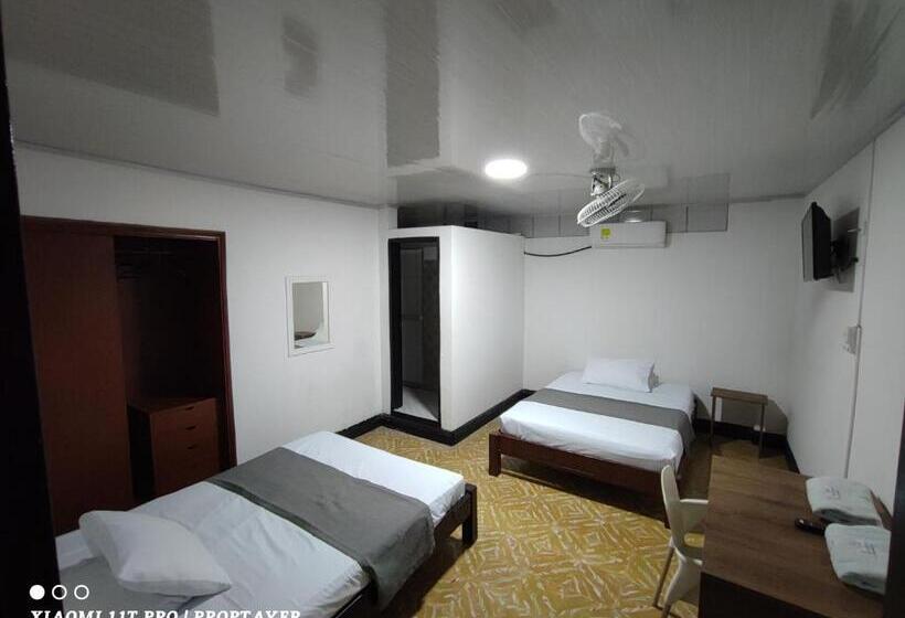 Номер Superior, Sion Real