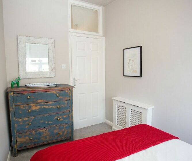 خانه 1 خوابه, Foresters Cottage