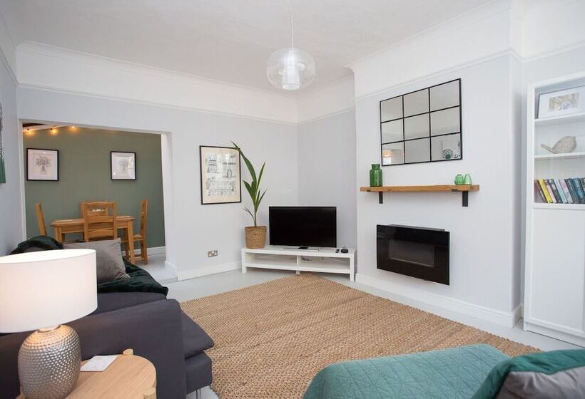 خانه 1 خوابه, Foresters Cottage