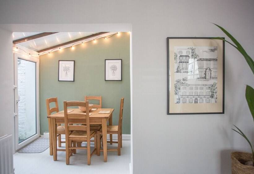 خانه 1 خوابه, Foresters Cottage