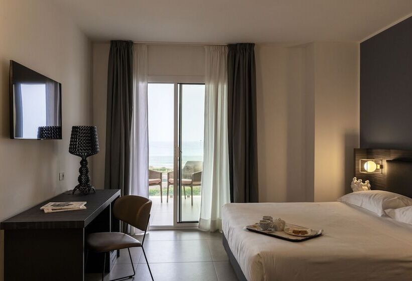 可观海景的舒适型房间, Resort La Battigia Beach & Spa