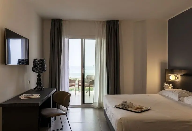 海の見えるコンフォートルーム, Resort La Battigia Beach & Spa