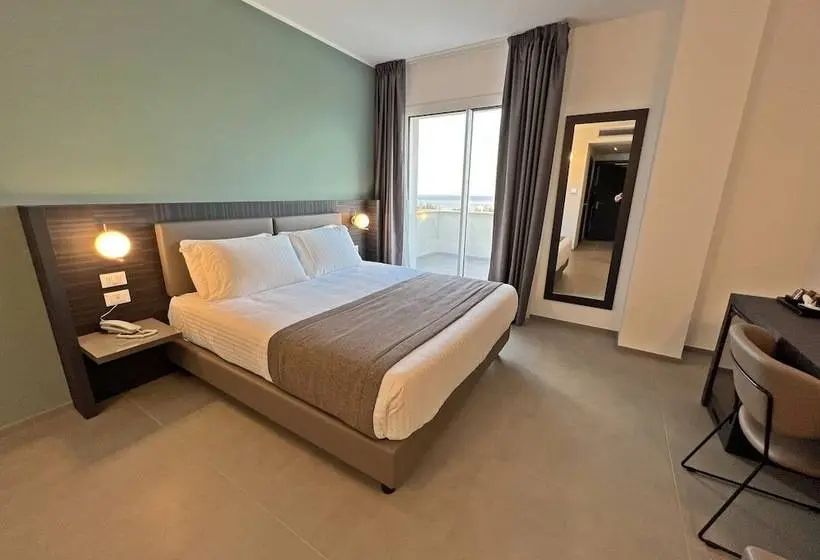 デラックスの４人部屋, Resort La Battigia Beach & Spa
