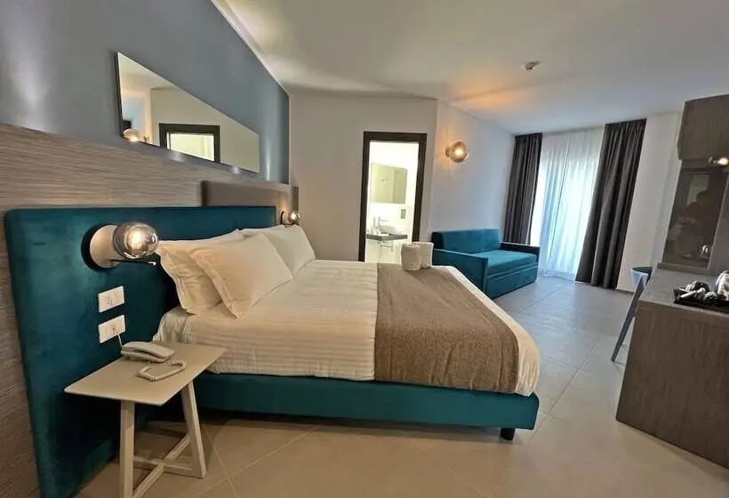 デラックスの４人部屋, Resort La Battigia Beach & Spa