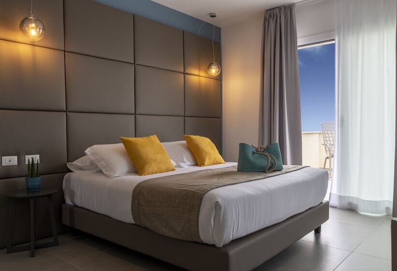 小型套房带海景, Resort La Battigia Beach & Spa