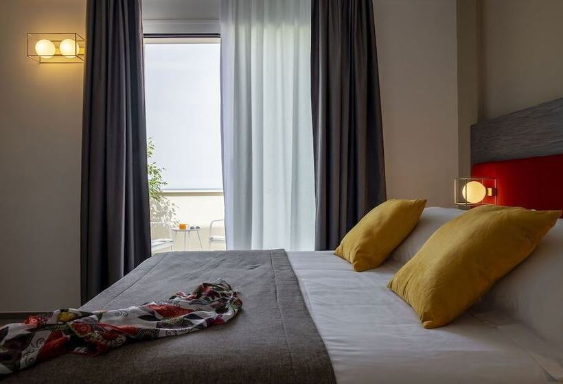 Номер Комфорт Вид на Море, Resort La Battigia Beach & Spa