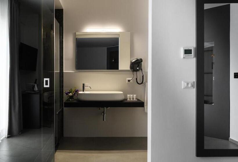 小型套房带海景, Resort La Battigia Beach & Spa