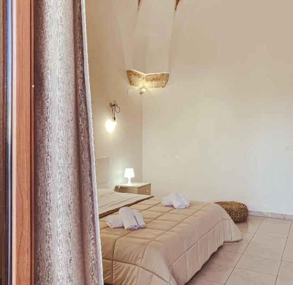 غرفة قياسية, Albergo Diffuso Cortellenica